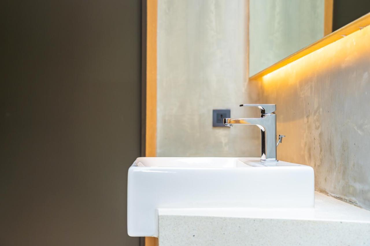 Hotel Multitech Premium Chandīgarh Buitenkant foto