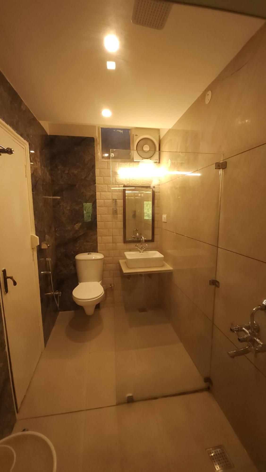 Hotel Multitech Premium Chandīgarh Buitenkant foto