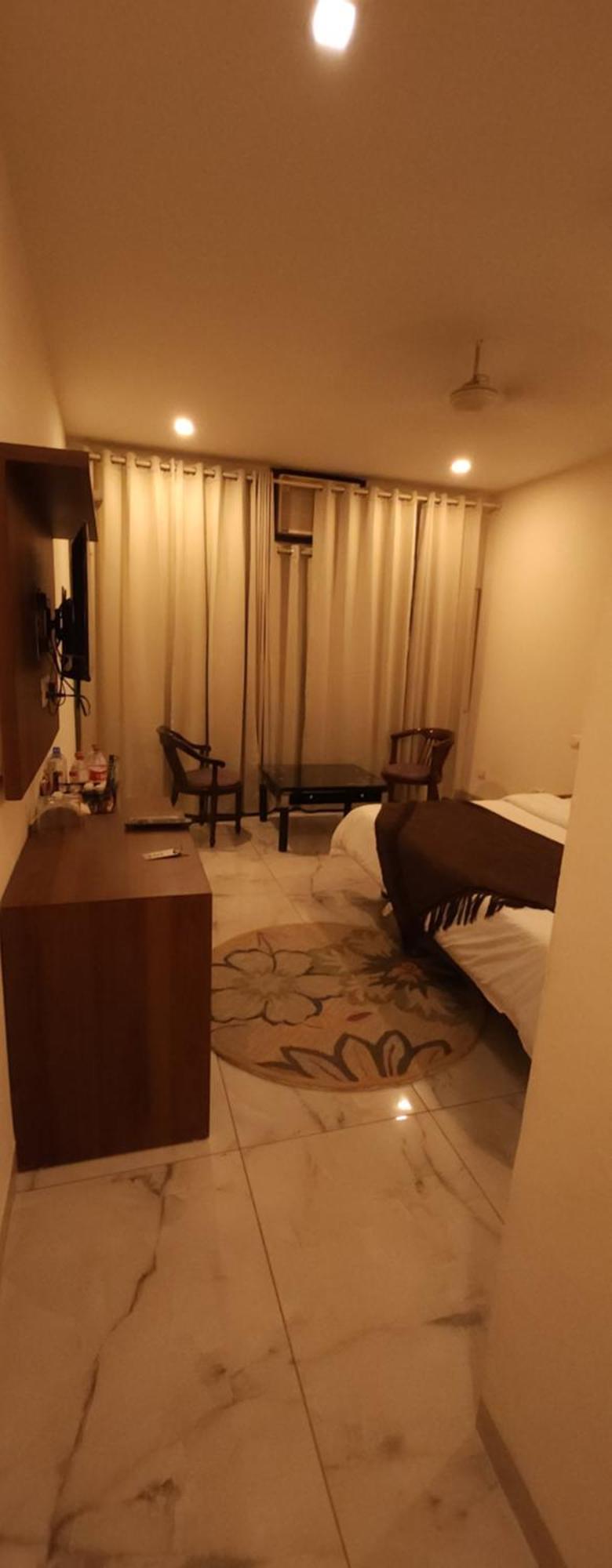 Hotel Multitech Premium Chandīgarh Buitenkant foto